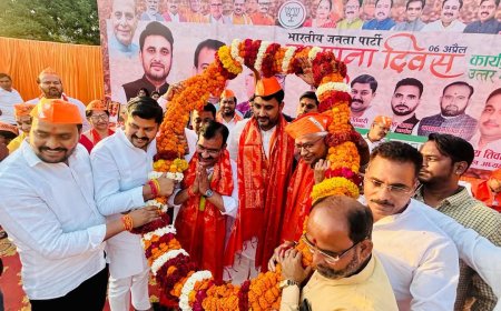 भारतीय जनता पार्टी के स्थापना दिवस पर भारतेंदु हरिश्चंद्र वार्ड में हुआ कार्यक्रम