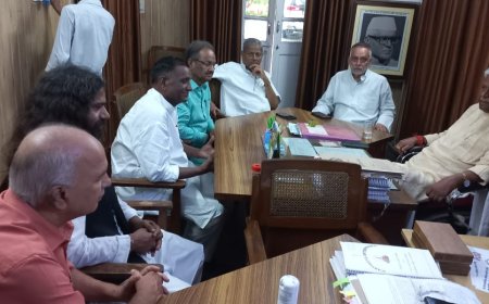 राज्यसभा सांसद डॉक्टर अशोक बाजपेई से की मुलाकात