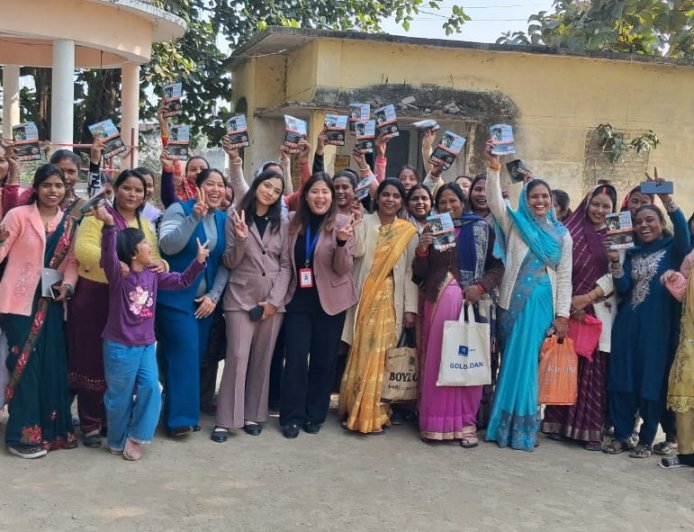 गदरपुर में एमएसएमई का 45 दिवसीय ब्यूटी पार्लर प्रशिक्षण जारी, महिलाएं बन रहीं आत्मनिर्भर